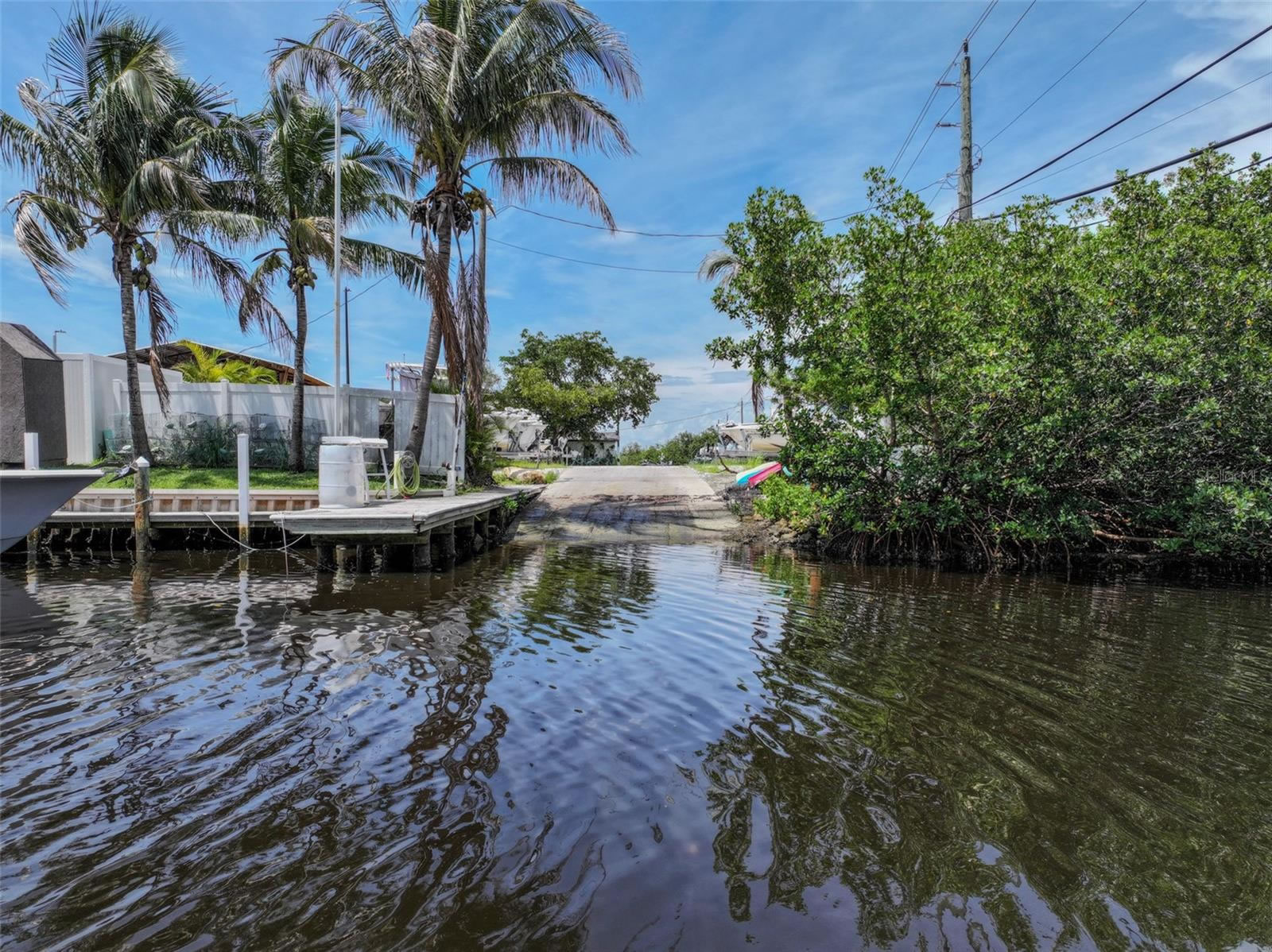 10 Acre Marina For Sale in Manatee County, FL - $5,495,000
